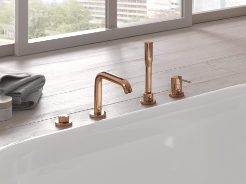 Elegancka bateria wannowa Grohe 4-otworowa w kolorze Warm Sunset – seria Essence Professional